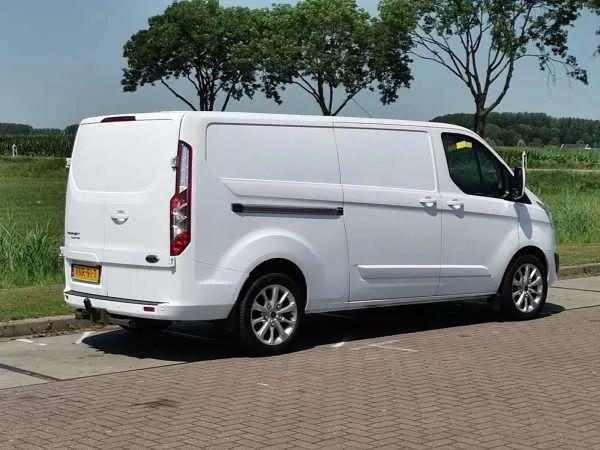 Ford Transit Custom 2.0 TDCI Lang 170PK Image 3