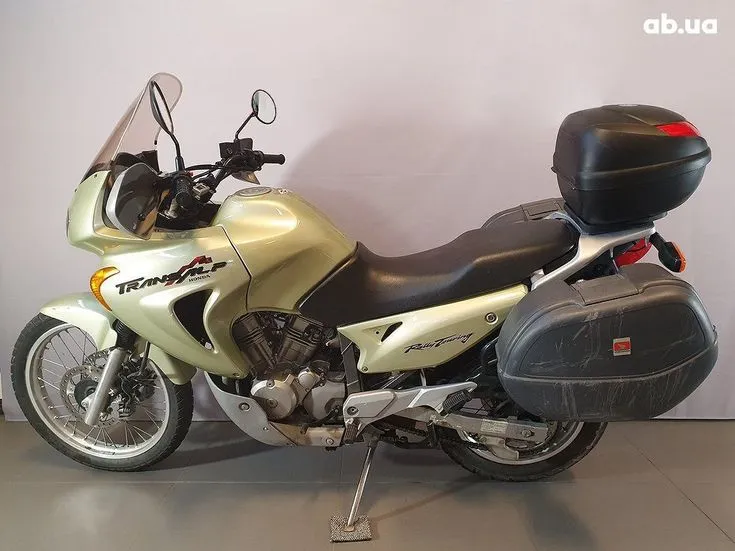 Honda XL Image 1